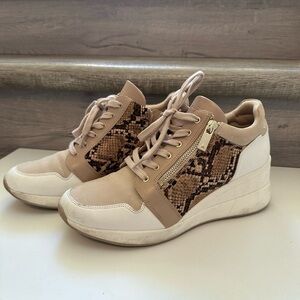 Aldo wedge sneakers fashion size 10 leopard print